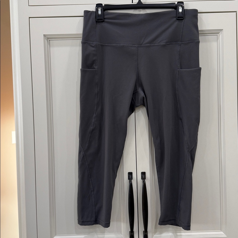Phisockat Brand Leggings. Women’s Size XL. High waisted yoga or athletic legging